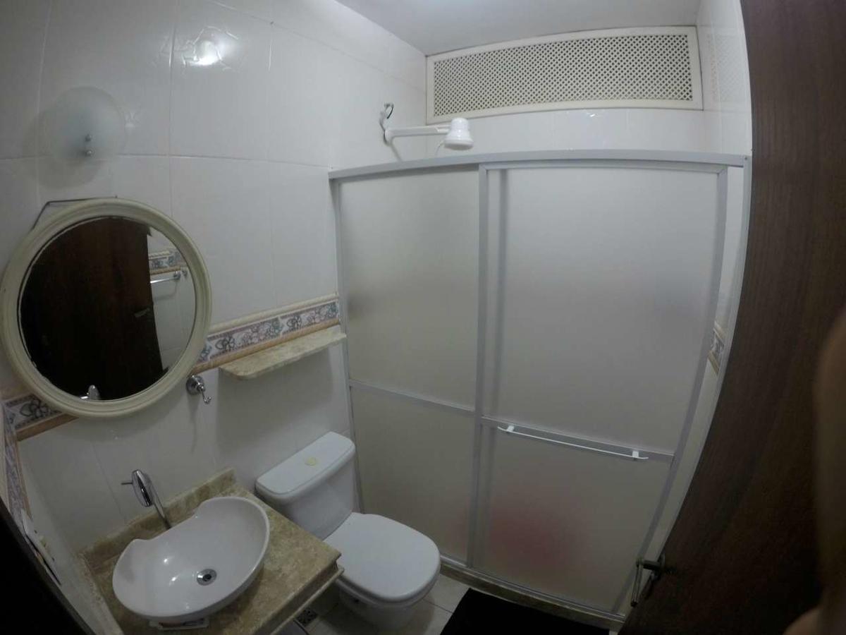 Le Monde Hostel - Suites E Camas أنجرا دوس ريس المظهر الخارجي الصورة
