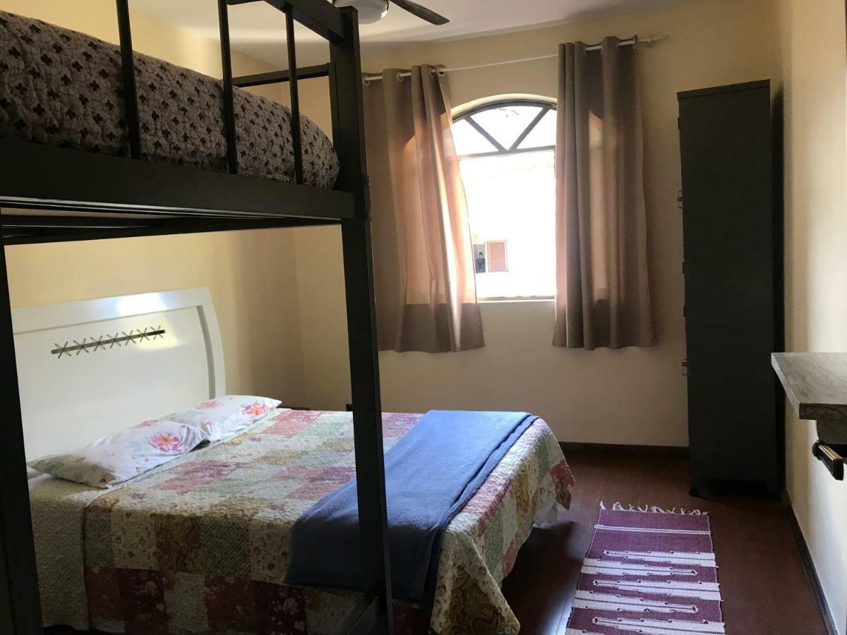 Le Monde Hostel - Suites E Camas أنجرا دوس ريس المظهر الخارجي الصورة